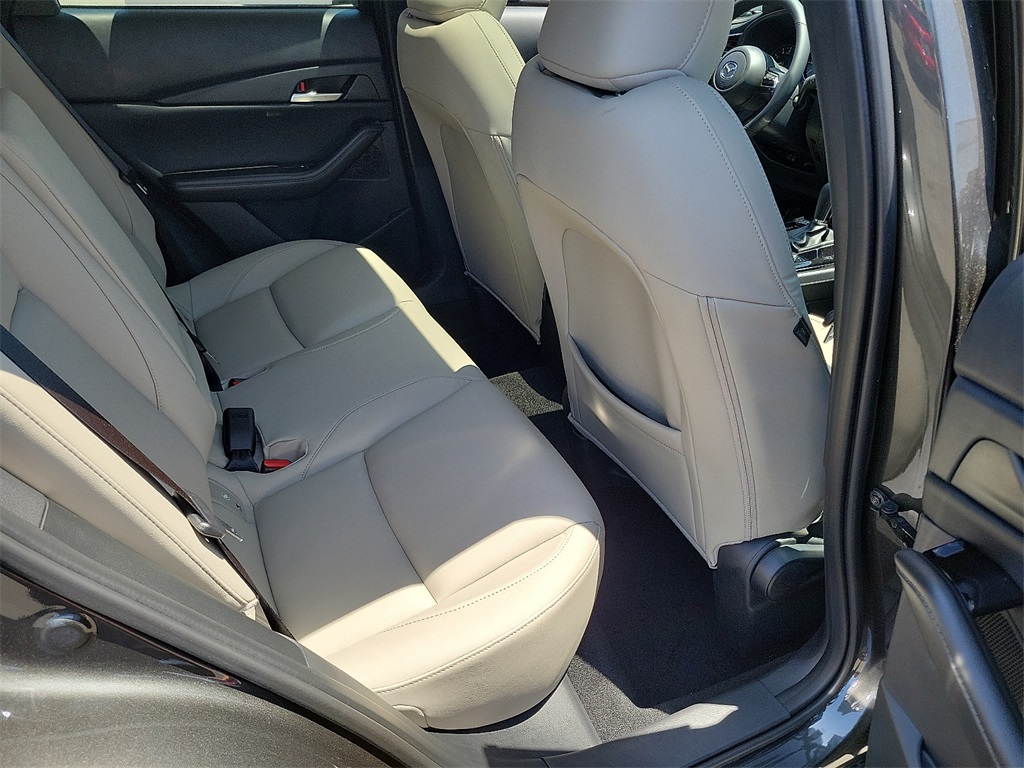 2025 Mazda CX-30 2.5 S Preferred photo 16