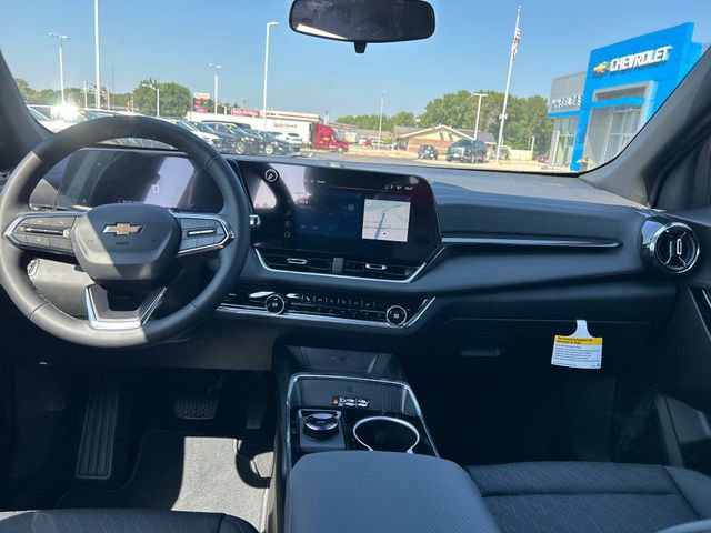 2026 Chevrolet Equinox LT photo 12