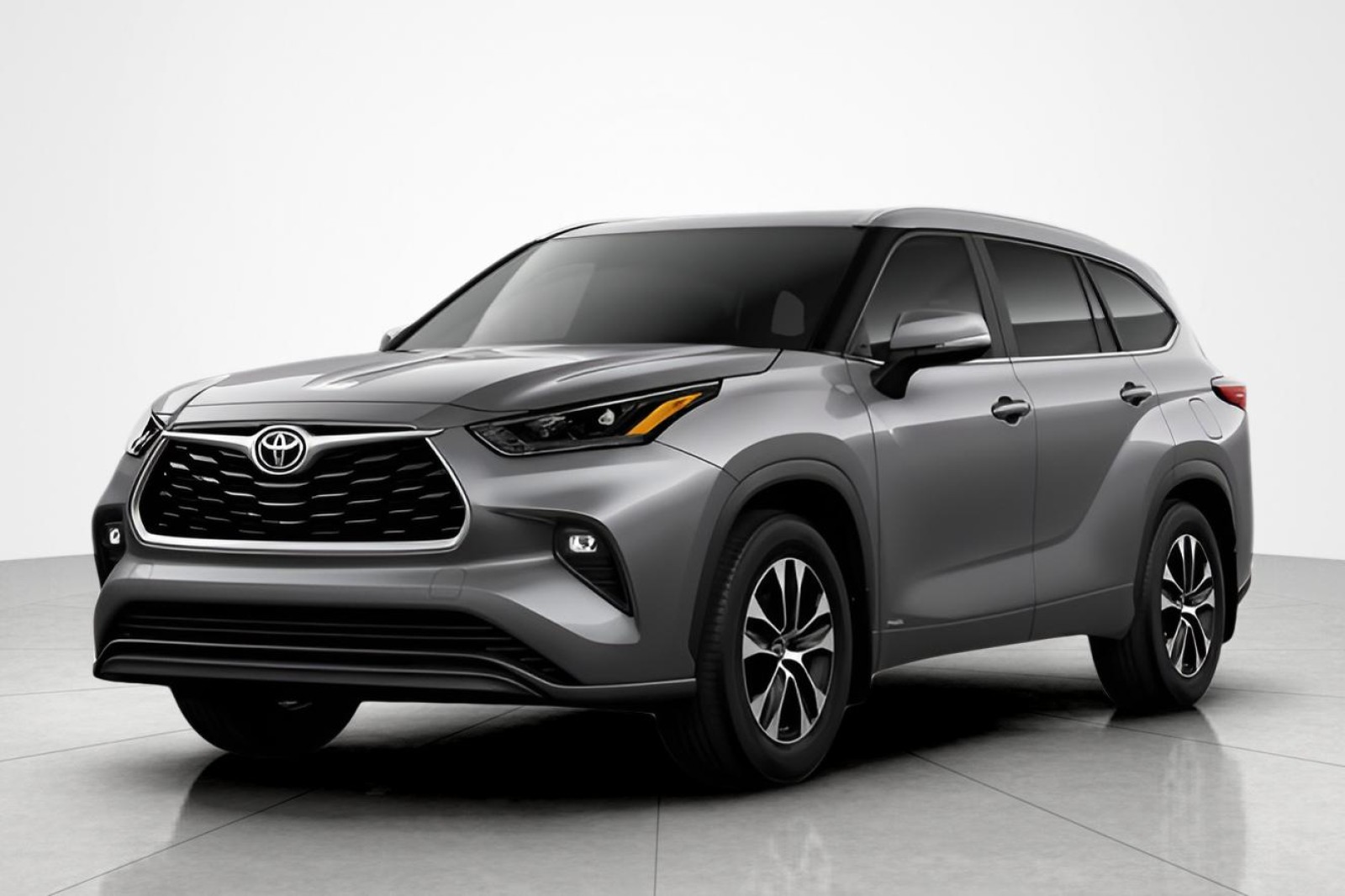 2026 Toyota Highlander XLE's photo