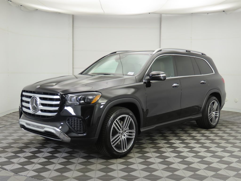 2026 Mercedes-Benz GLS Base's photo