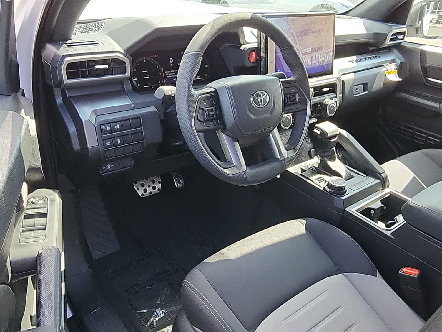 2025 Toyota Tacoma TRD Sport Double Cab photo 8