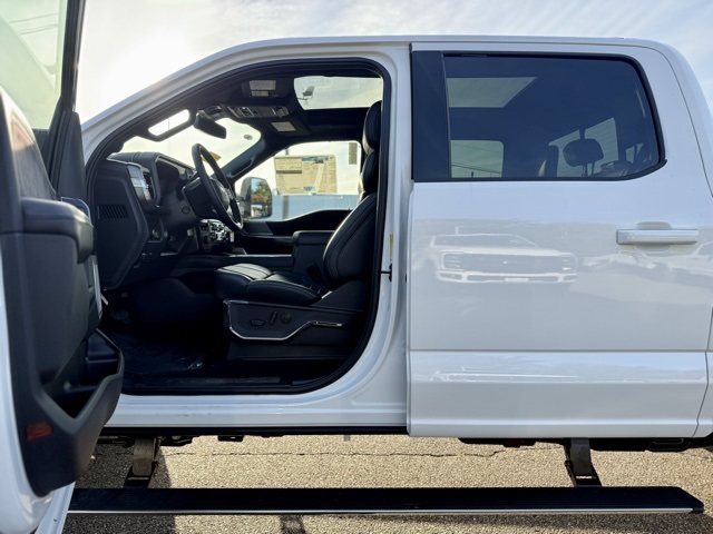 2026 Ford F-250 Platinum photo 12