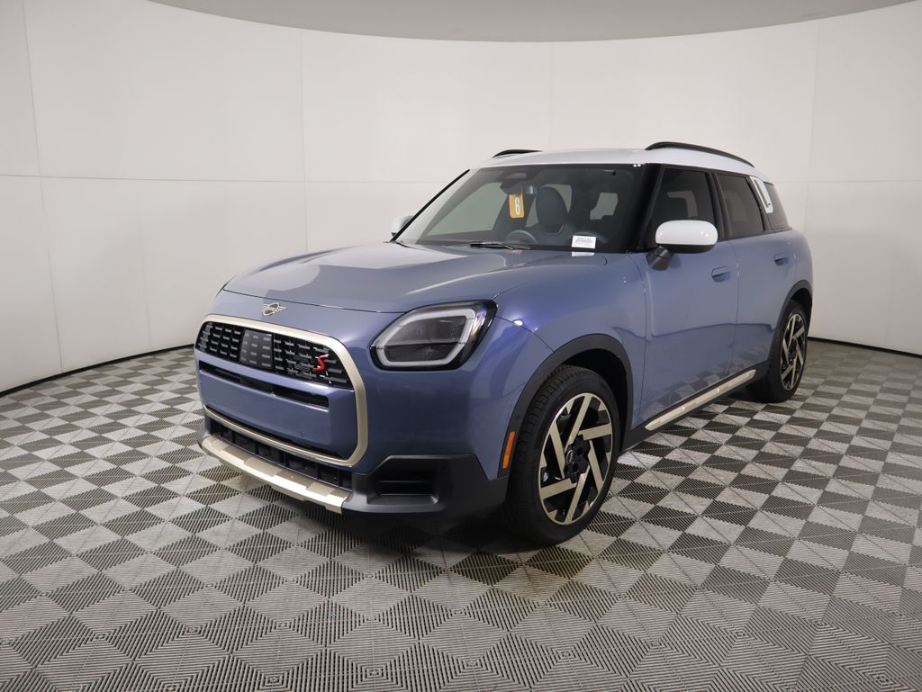 2026 MINI Countryman S's photo