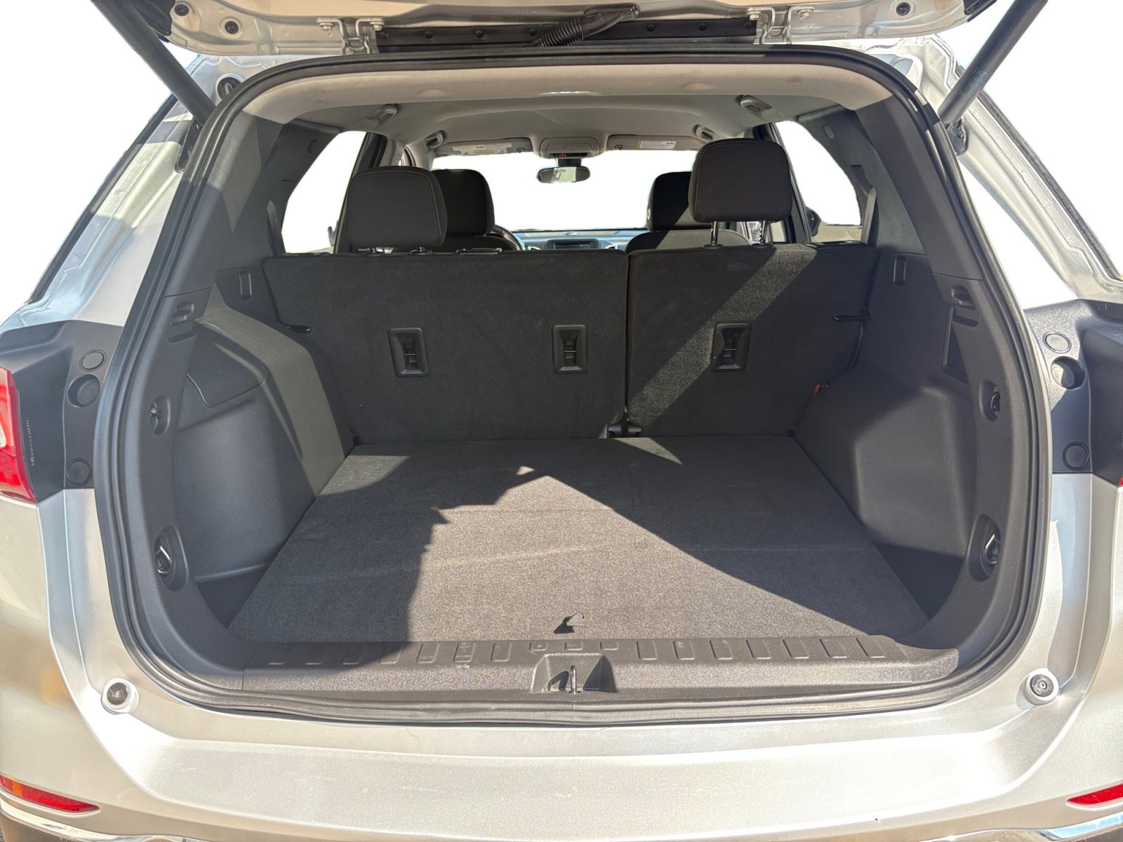 2021 Chevrolet Equinox LT photo 34