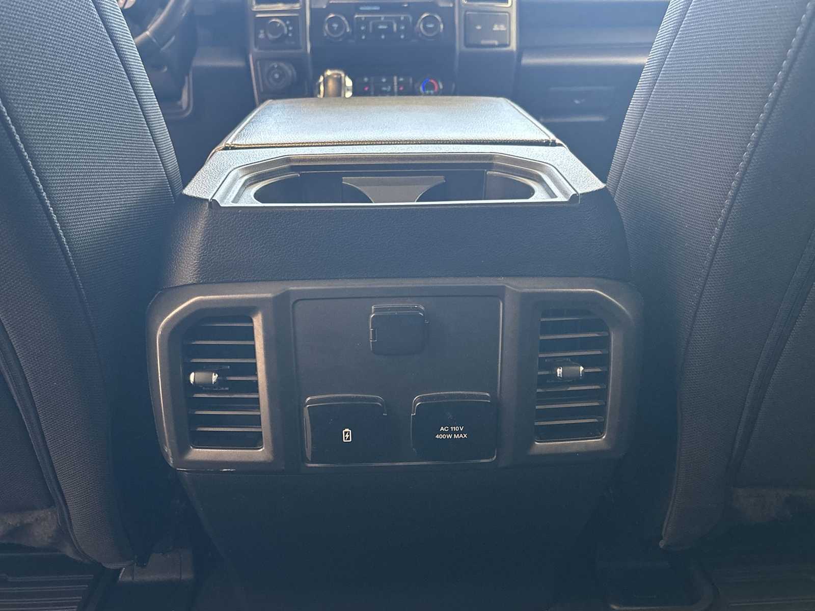2019 Ford F-150 XLT photo 17
