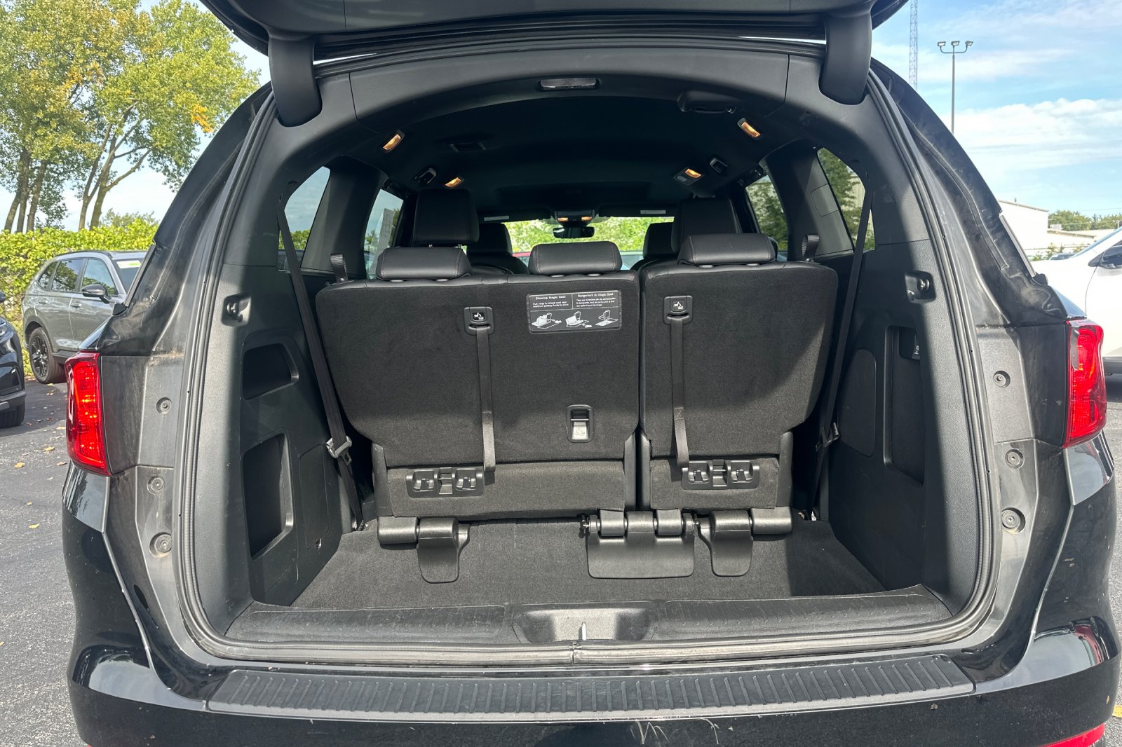 2023 Honda Odyssey Sport photo 18