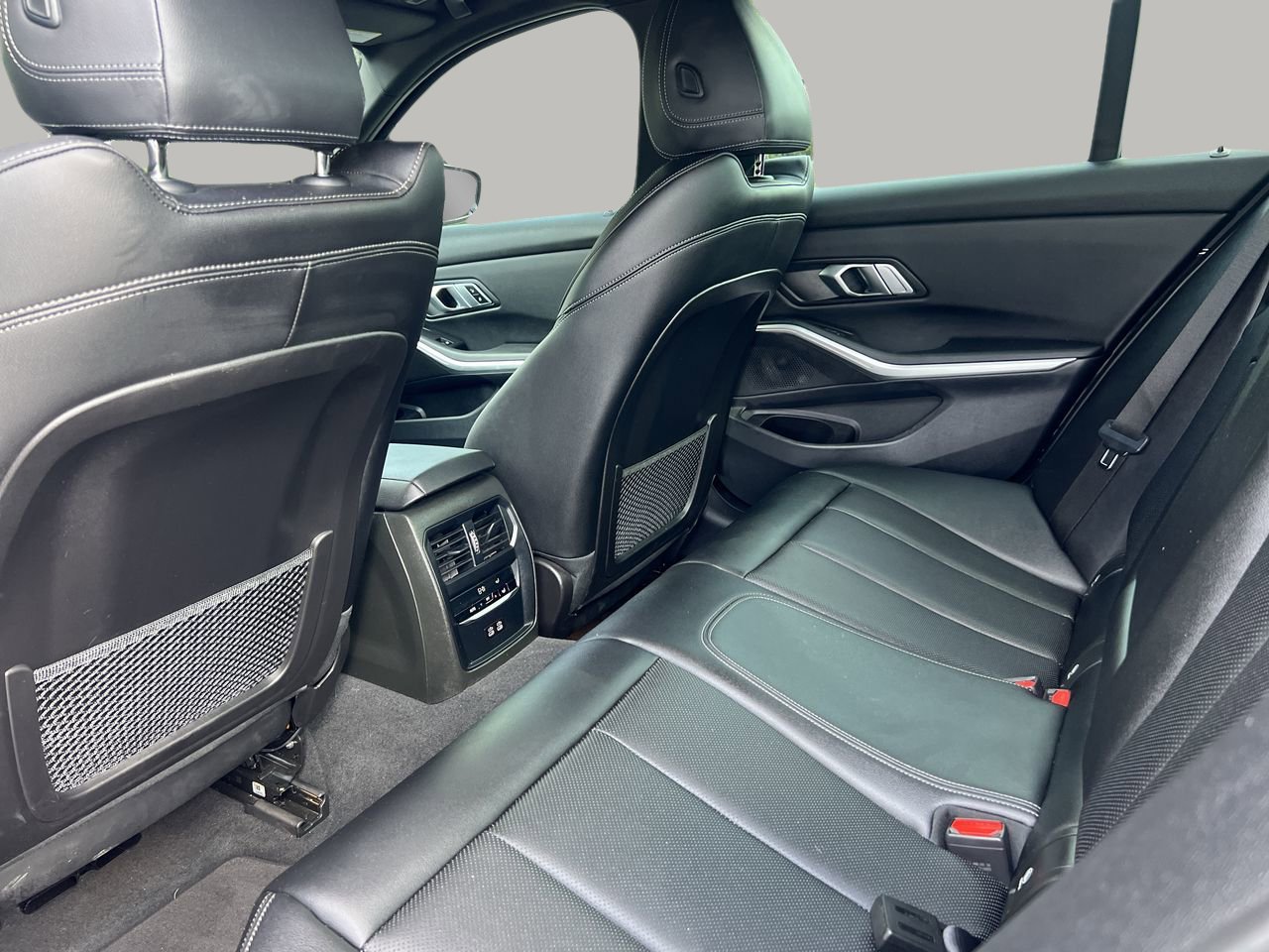 2023 Bmw 330i photo 16