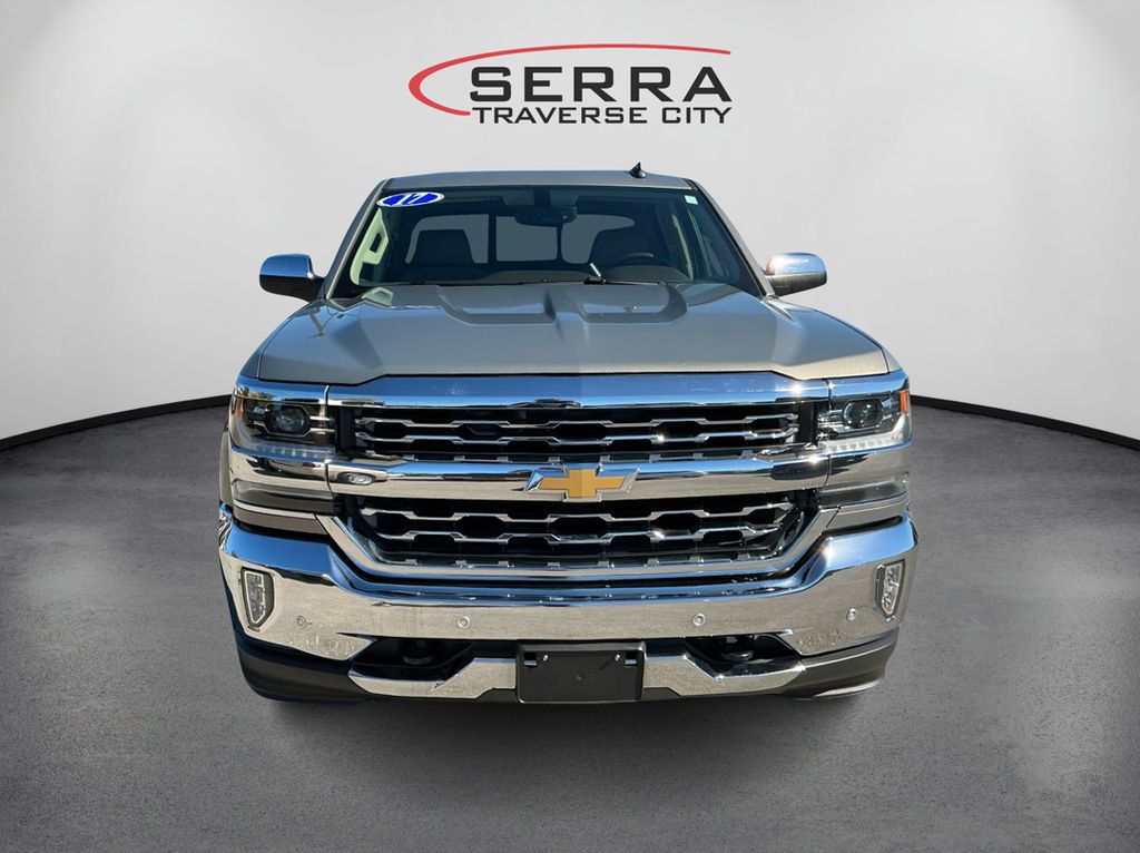2017 Chevrolet Silverado 1500 LTZ photo 2