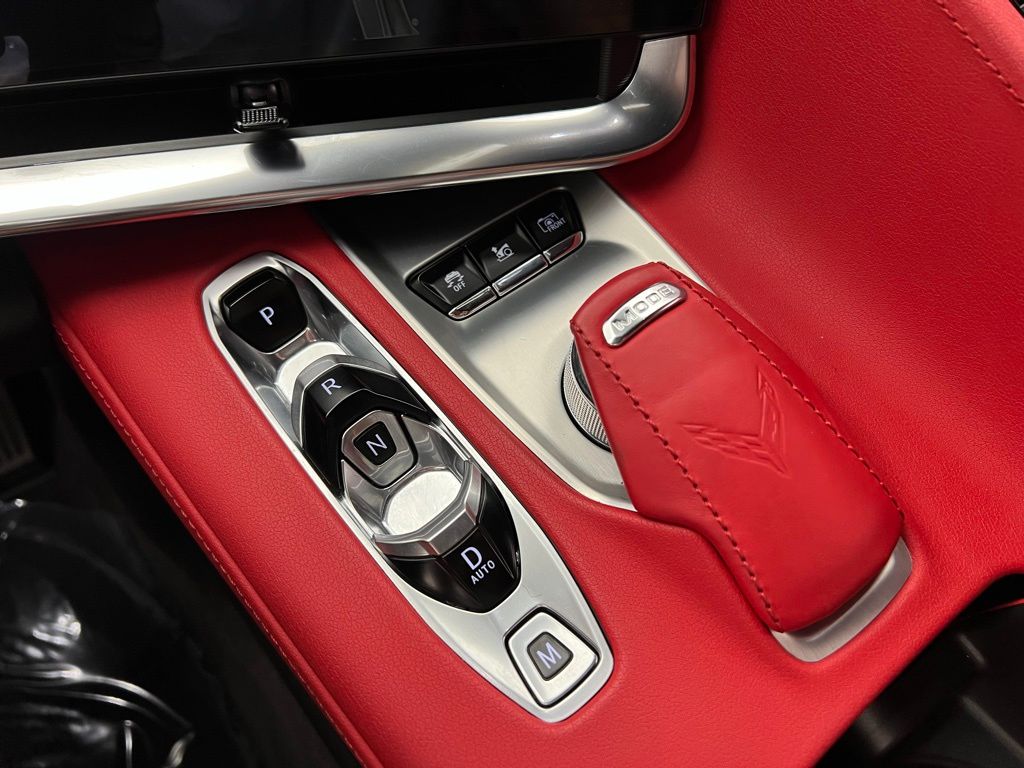 2023 Chevrolet Corvette Stingray 2LT Coupe photo 13