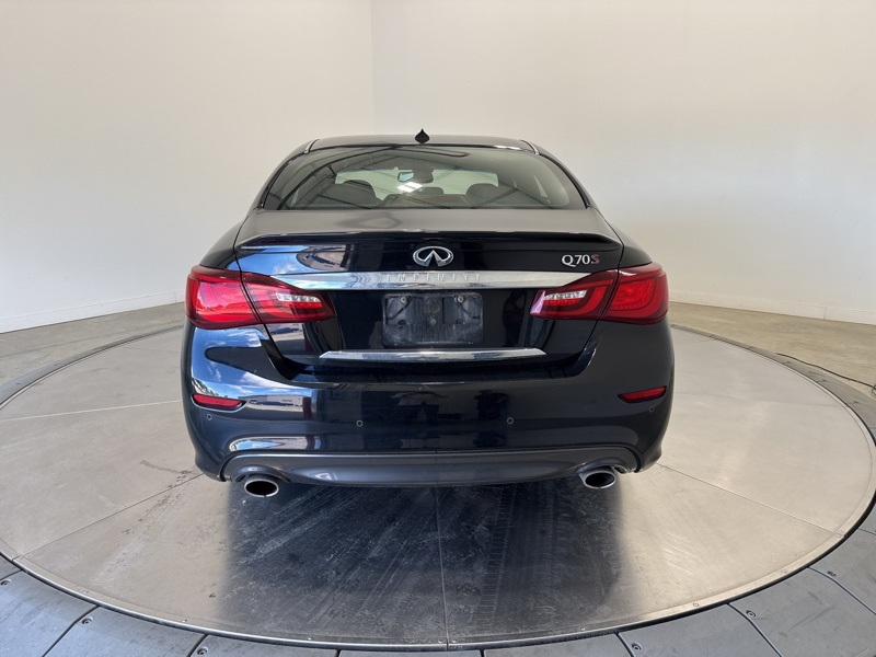 2018 Infiniti Q70 3.7 Luxe photo 6