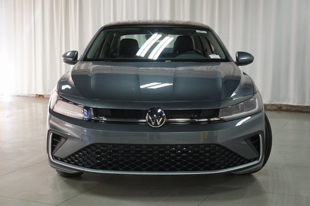 2025 Volkswagen Jetta 1.5T SE photo 5