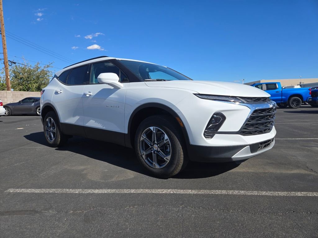 2025 Chevrolet Blazer 2LT's photo