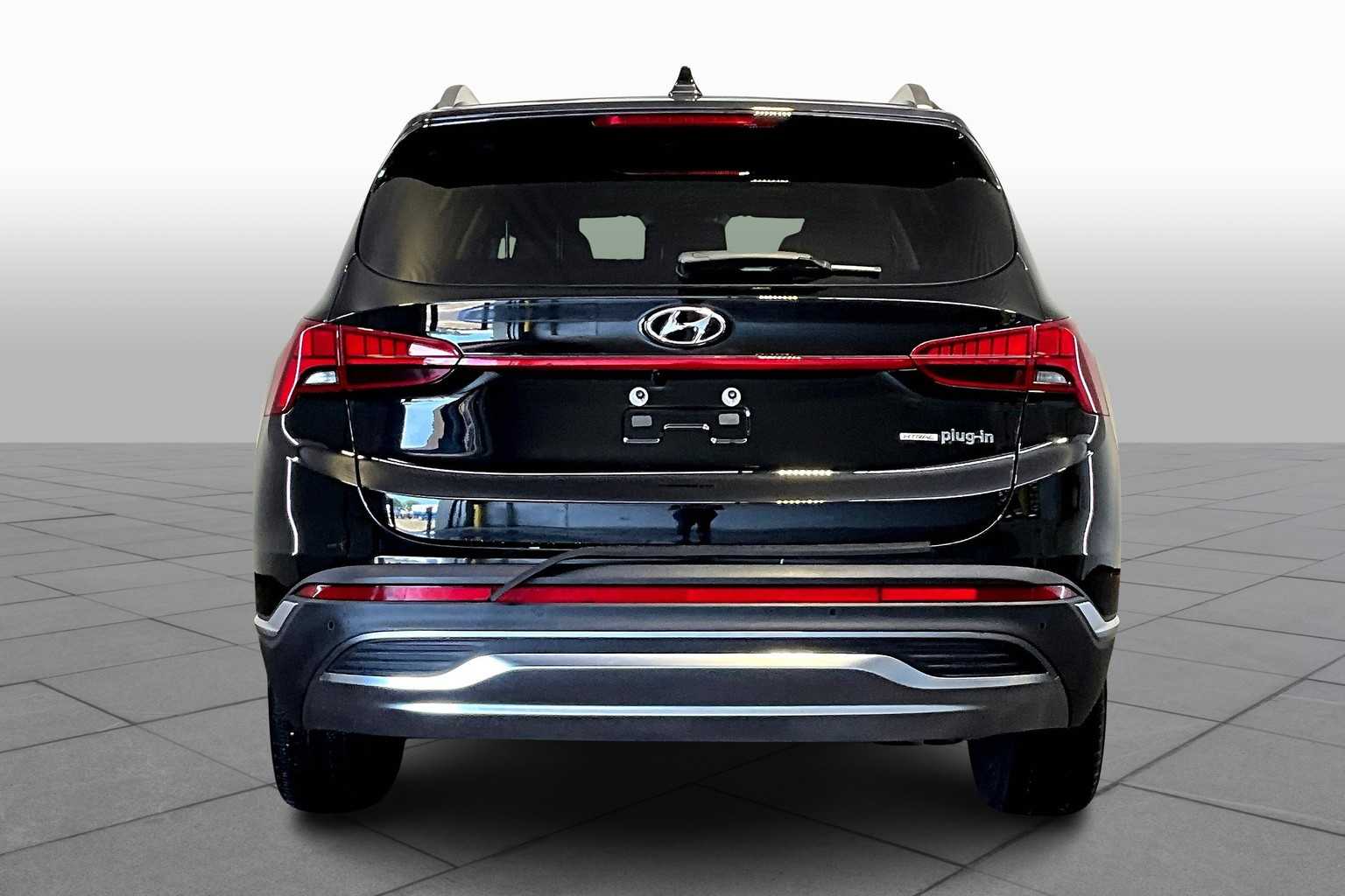 2022 Hyundai Santa Fe Limited photo 3