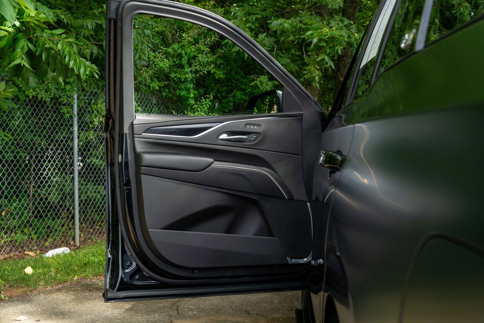 2023 Cadillac Escalade V-Series photo 17