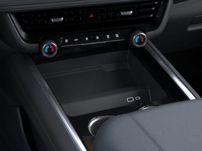 2025 Chevrolet Suburban LS photo 20