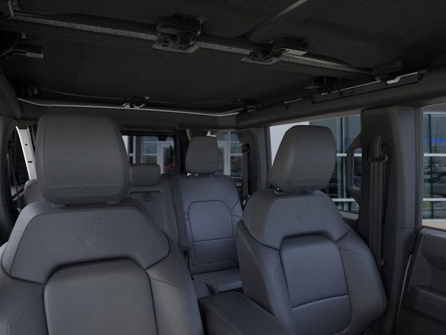 2025 Ford Bronco Outer Banks photo 11