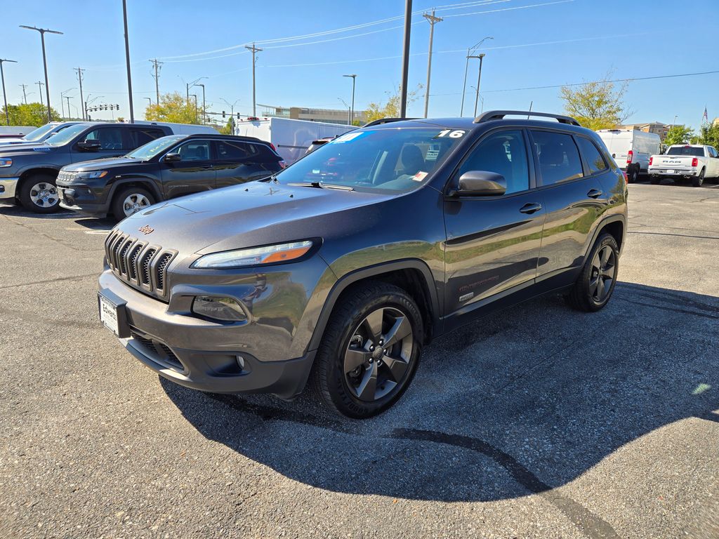 2016 Jeep Cherokee 80th Anniversary Edition photo 4