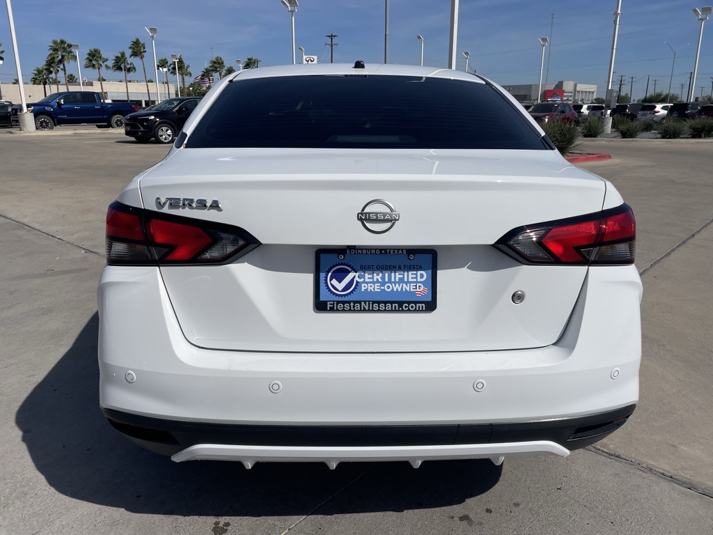 2023 Nissan Versa 1.6 S photo 4
