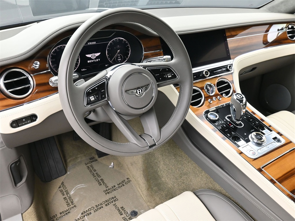2022 Bentley Continental GT V8 photo 6