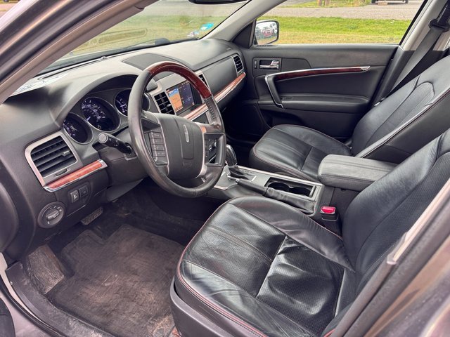 2012 Lincoln MKZ photo 4