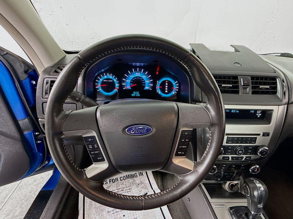 2012 Ford Fusion SEL photo 11