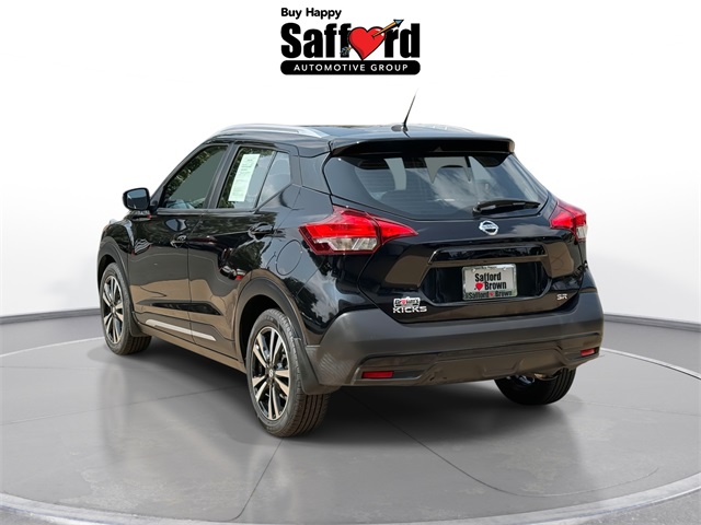 2019 Nissan Kicks SR photo 5