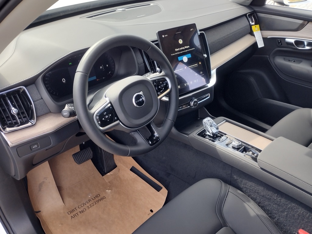 2026 VOLVO XC90 - Image 12