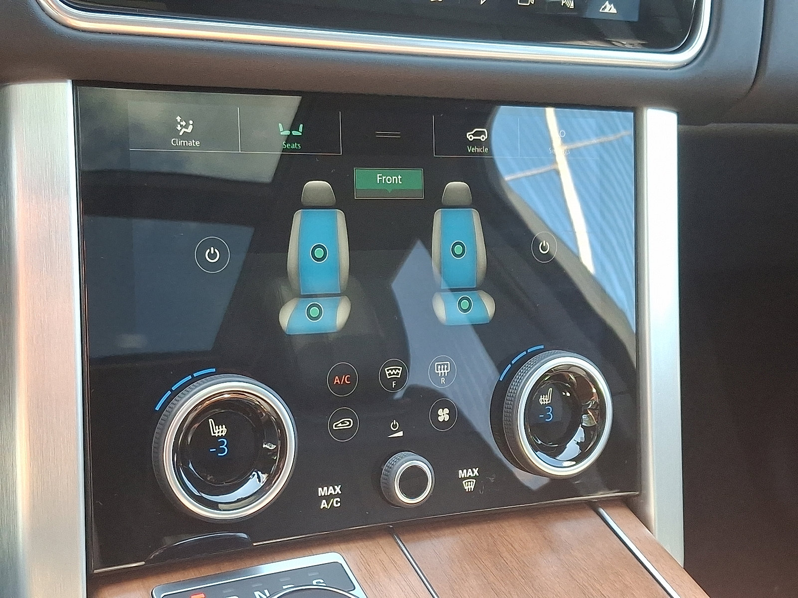 2020 Land Rover Range Rover P525 HSE photo 35