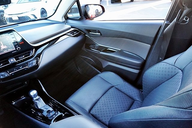 Used 2022 Red Toyota XLE image 20