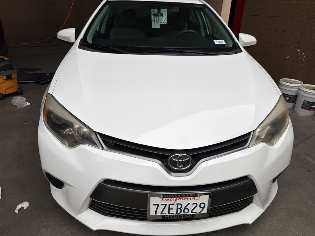 2015 Toyota Corolla LE's photo
