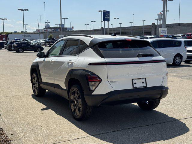2026 Hyundai Kona SEL photo 8