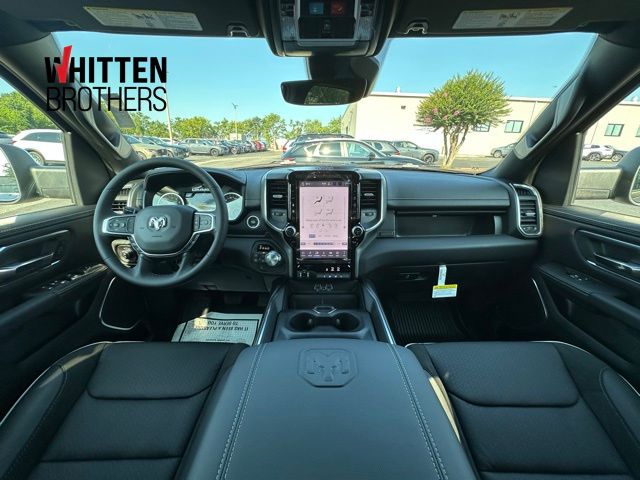 2026 Ram 1500 Laramie photo 2