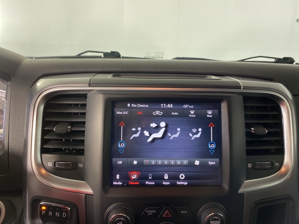 2021 Ram 1500 Classic Warlock photo 10