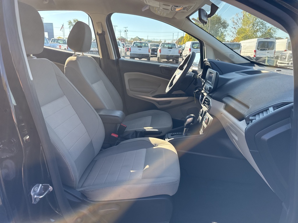 2022 Ford EcoSport S photo 16