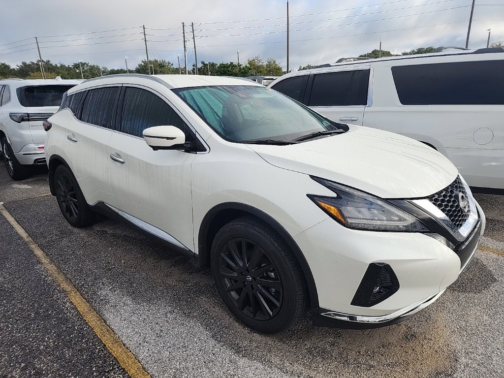 2023 Nissan Murano SL photo 3
