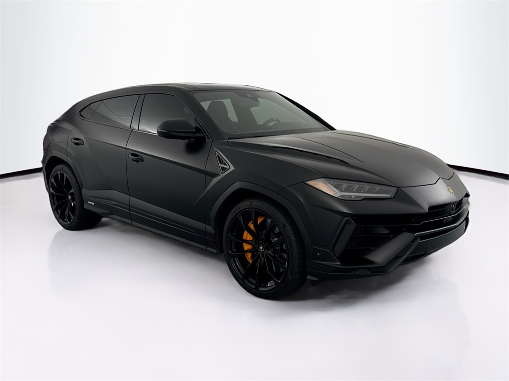2024 Lamborghini Urus S photo 2