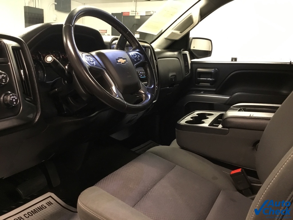 2017 Chevrolet Silverado 1500 LT photo 21
