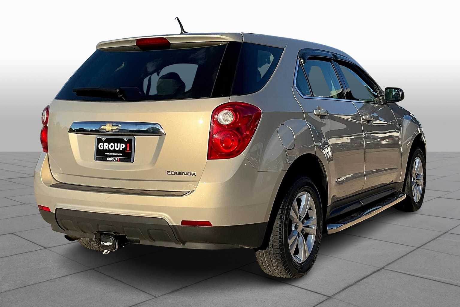 2012 Chevrolet Equinox LS photo 11