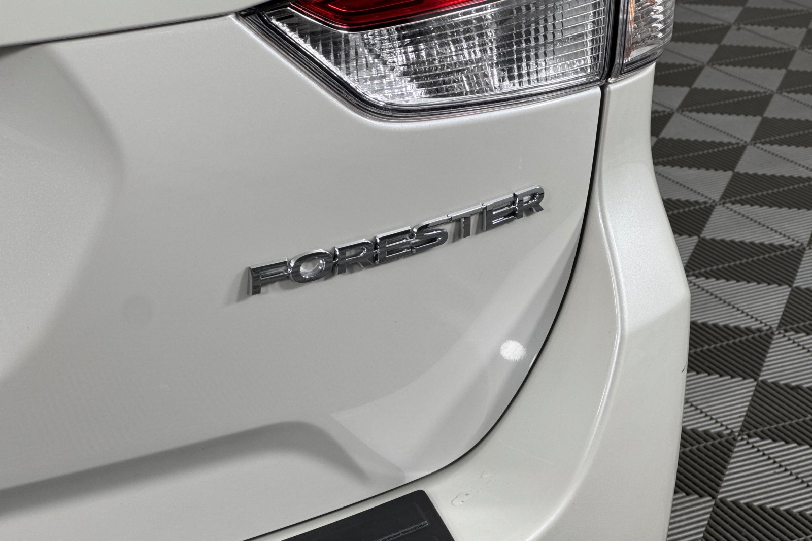 2021 Subaru Forester Limited photo 25