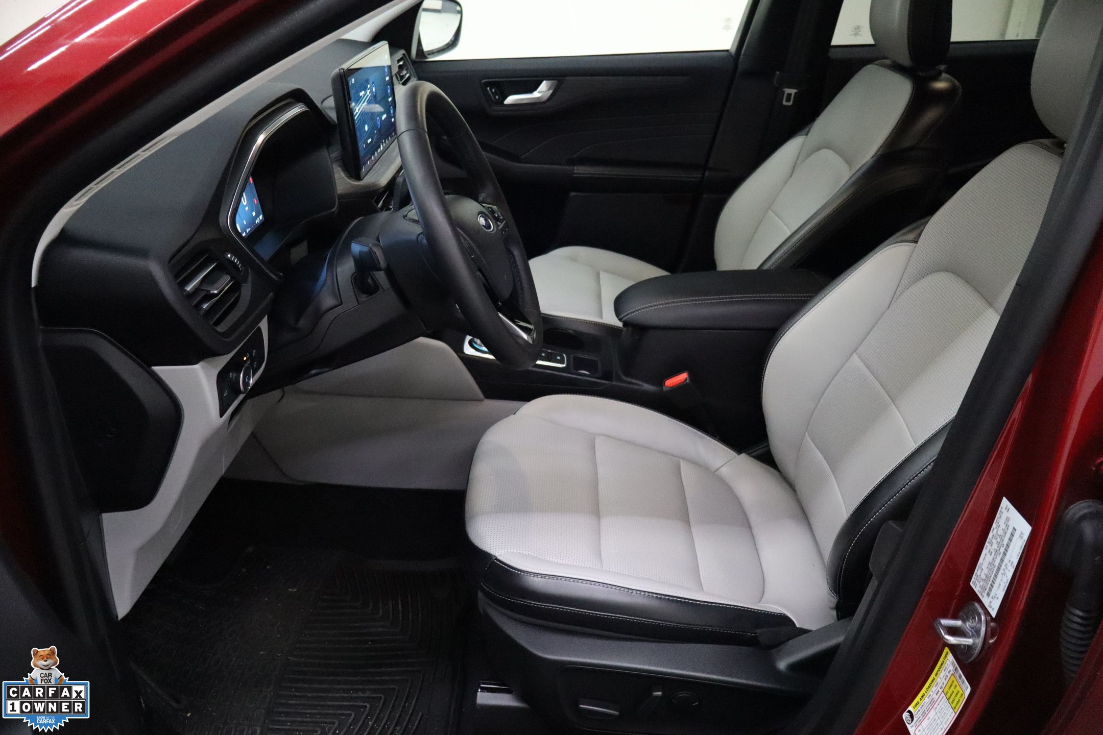 2023 Ford Escape Platinum photo 13