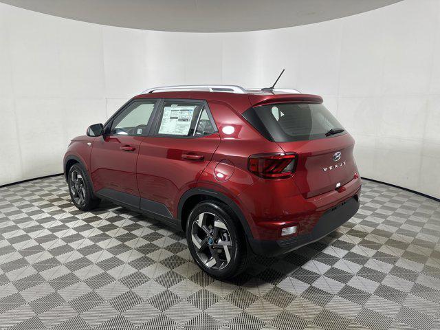2025 Hyundai Venue SEL photo 4