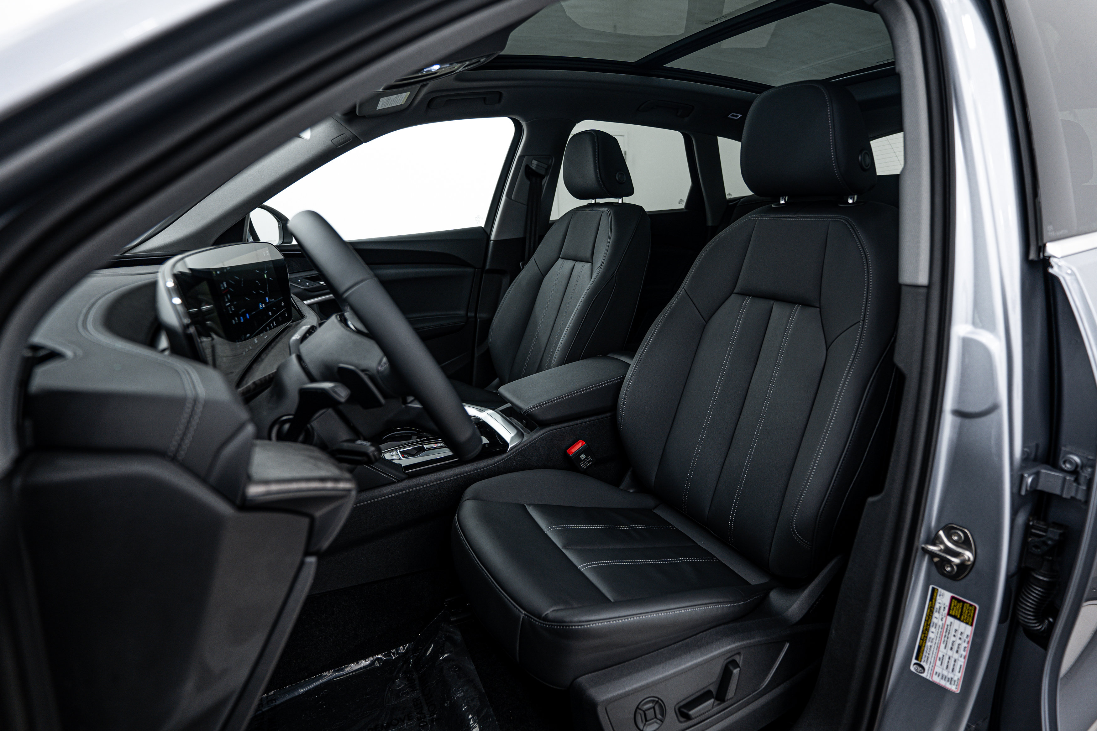 2025 Audi Q5 Premium photo 13