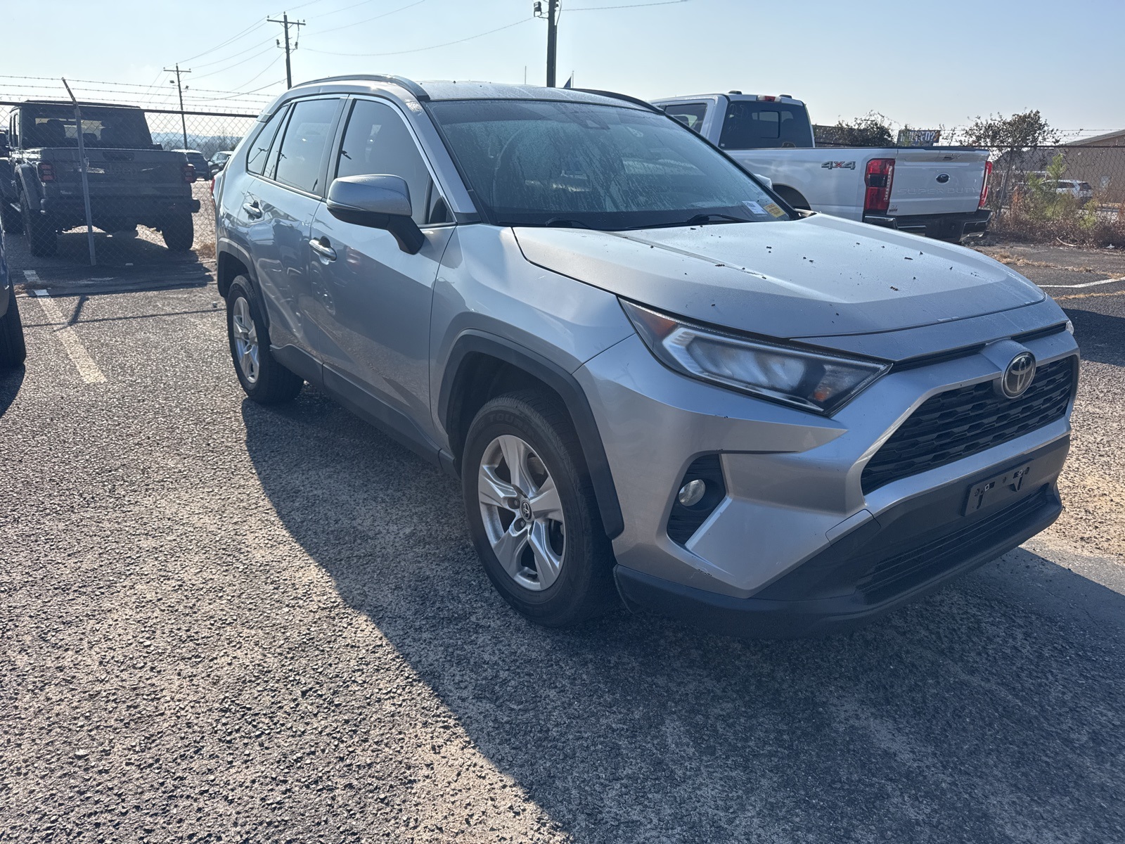2020 Toyota RAV4 XLE's photo