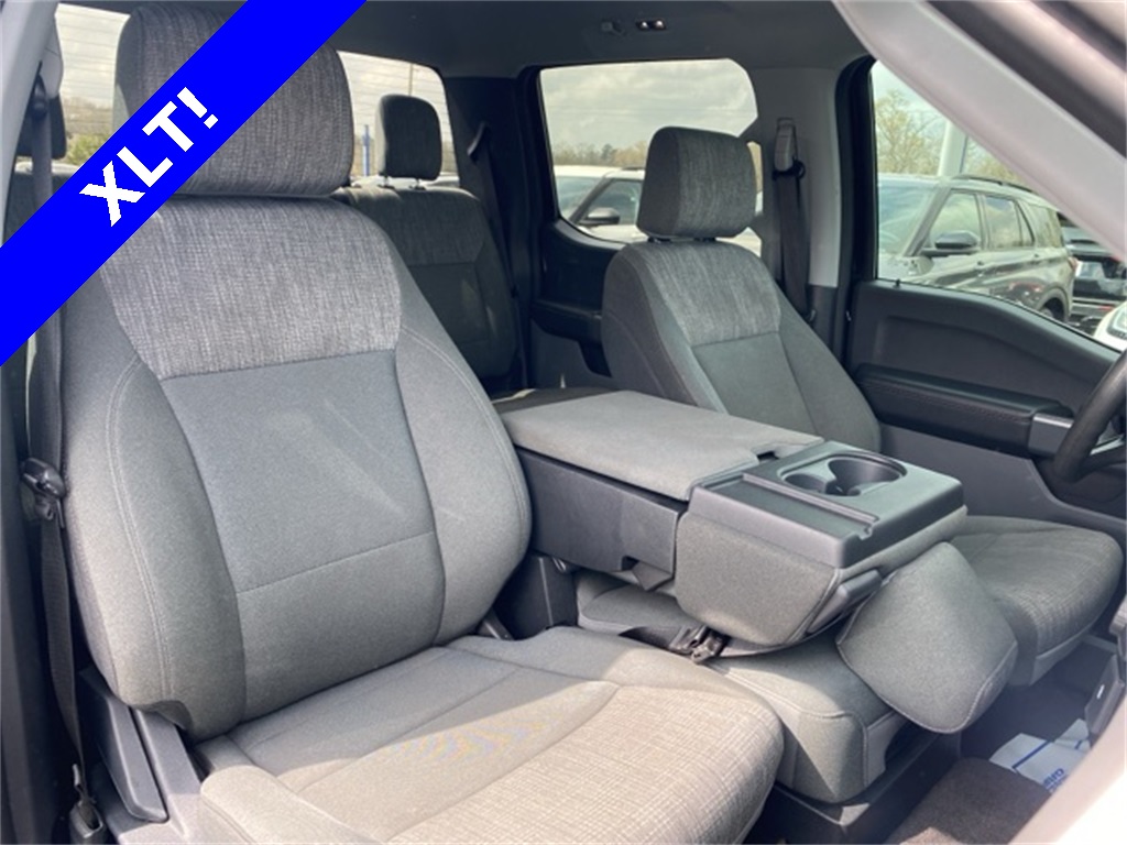 2023 Ford F-150 XLT photo 13