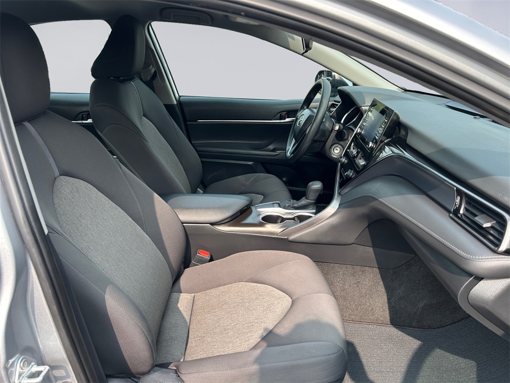 2024 Toyota Camry LE photo 16