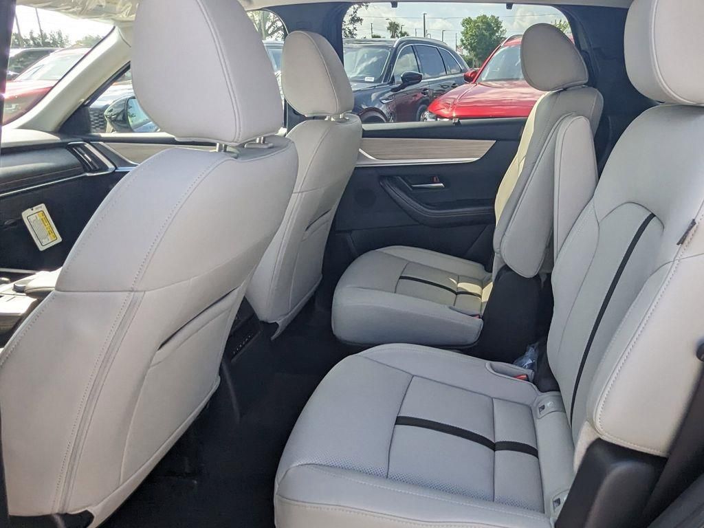 2025 Mazda CX-90 3.3 Turbo Preferred photo 13