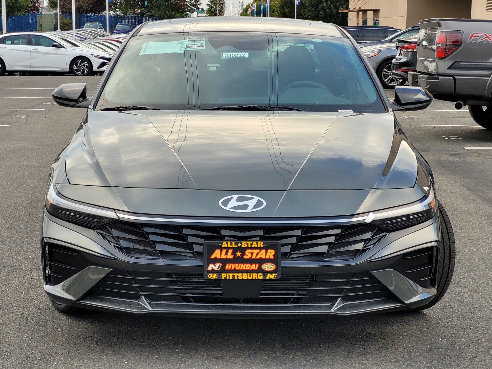 2026 Hyundai Elantra SEL Sport photo 2