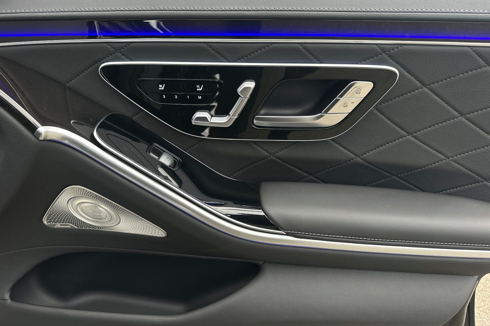 2026 Mercedes Benz S 580 4MATIC photo 28
