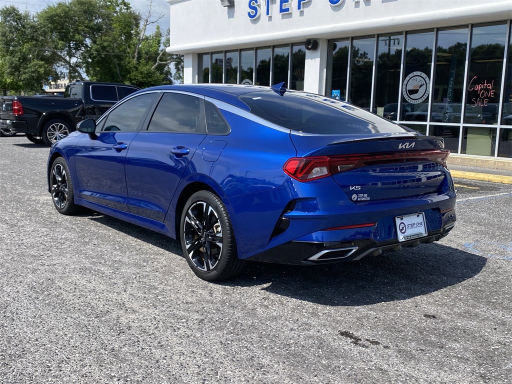 2023 Kia K5 GT-Line photo 5