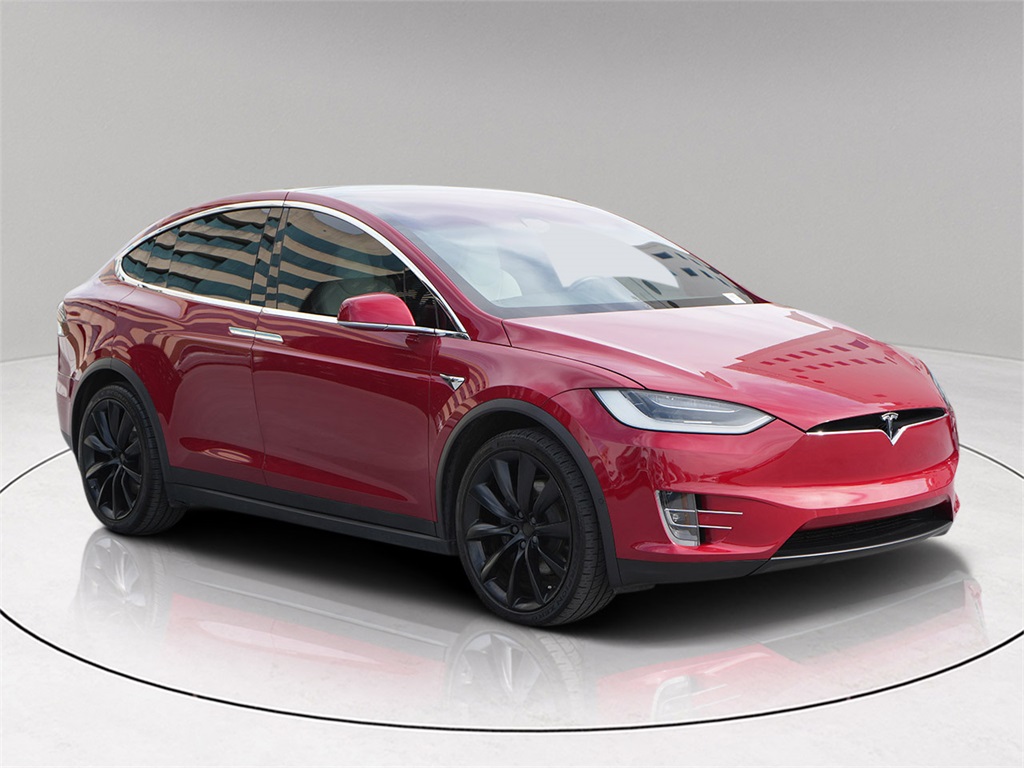 2019 Tesla Model X Long Range's photo